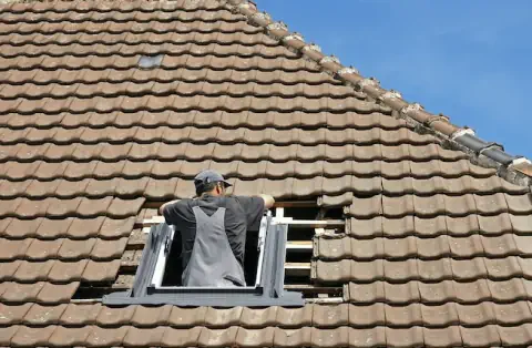 Pose de velux - Parigny-les-Vaux
